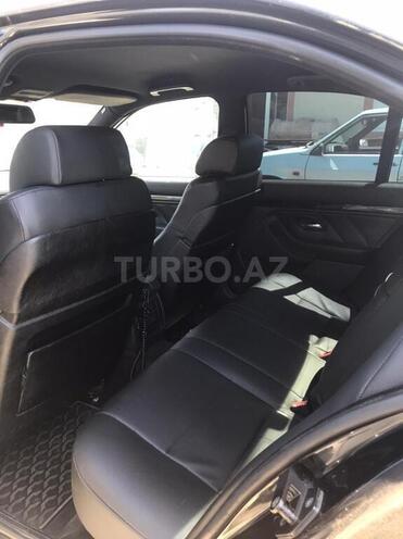 BMW 528 1998, 225,000 km - 2.8 l - Bakı