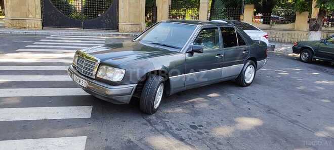 Mercedes E 230 1990, 435,000 km - 2.3 l - Zaqatala