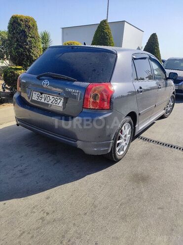 Toyota Corolla 2007, 250,000 km - 1.4 л - Bakı