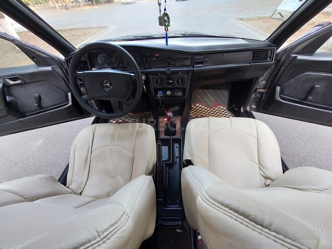 Mercedes 190 1990, 235,800 km - 1.8 л - Sumqayıt
