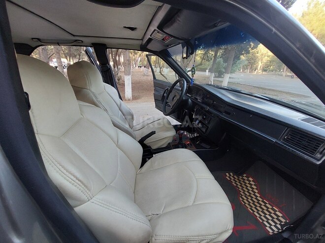 Mercedes 190 1990, 235,800 km - 1.8 л - Sumqayıt