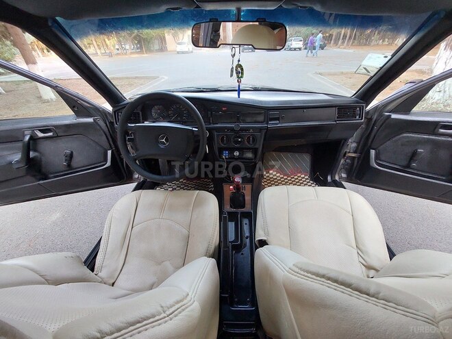 Mercedes 190 1990, 235,800 km - 1.8 л - Sumqayıt