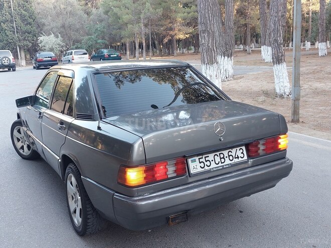 Mercedes 190 1990, 235,800 km - 1.8 л - Sumqayıt