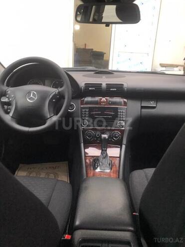 Mercedes C 220 2007, 182,600 km - 2.2 л - Bakı