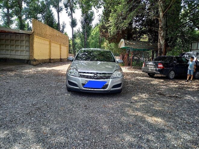 Opel Astra 2009, 184,000 km - 1.3 l - Bakı