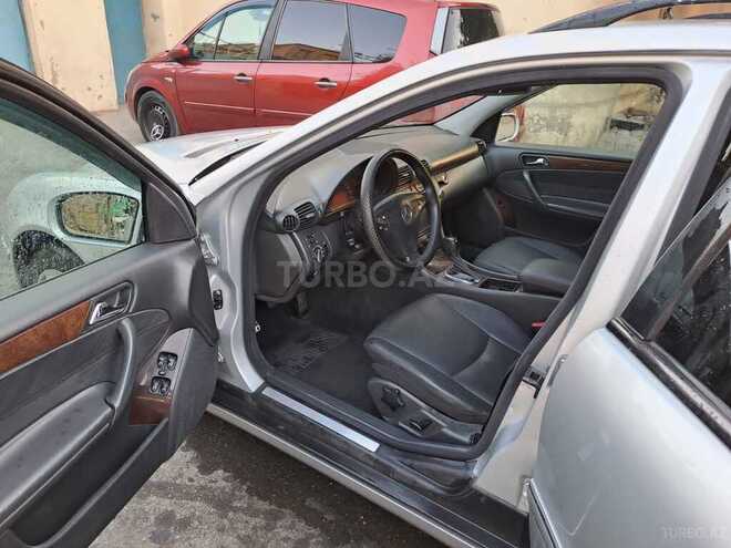 Mercedes C 220 2004, 350,000 km - 2.2 л - Bakı