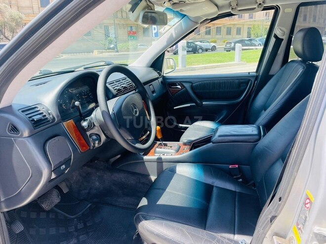 Mercedes ML 320 2003, 270,000 km - 3.2 l - Bakı