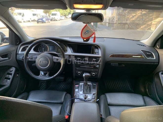 Audi A4 2015, 94,000 km - 2.0 l - Bakı