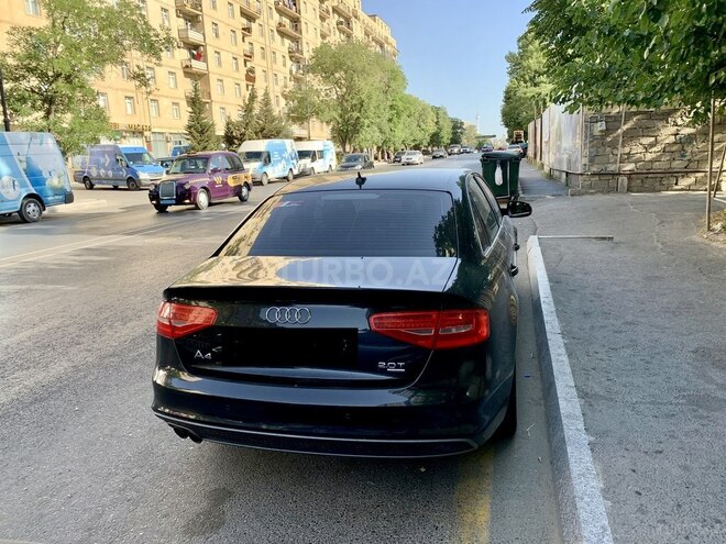 Audi A4 2015, 94,000 km - 2.0 l - Bakı