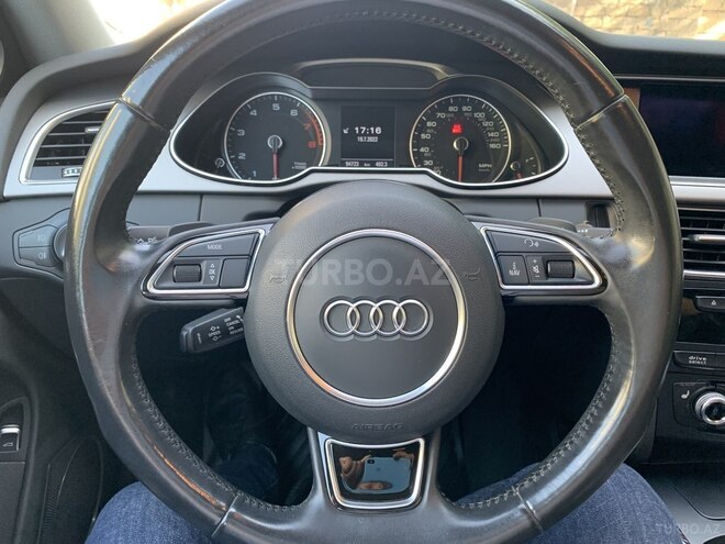 Audi A4 2015, 94,000 km - 2.0 l - Bakı