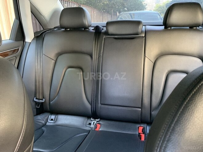 Audi A4 2015, 94,000 km - 2.0 l - Bakı