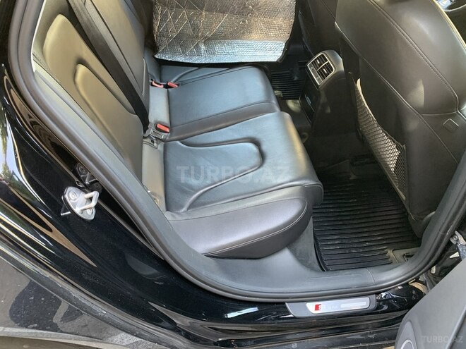 Audi A4 2015, 94,000 km - 2.0 l - Bakı