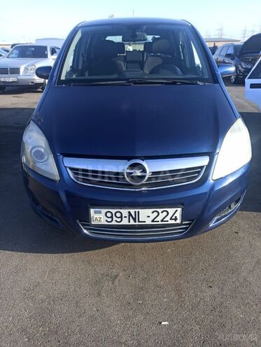 Opel Zafira 2007, 325,000 km - 1.7 л - Qusar