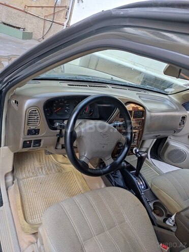 Nissan Pathfinder 1999, 334,000 km - 3.3 l - Sumqayıt