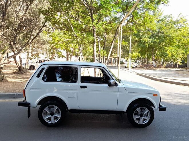 LADA (VAZ) Niva 2021, 20,900 km - 1.7 l - Bakı