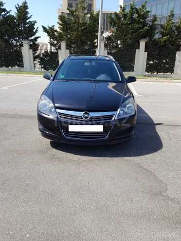 Opel Astra 2009, 147,000 km - 1.4 л - Bakı