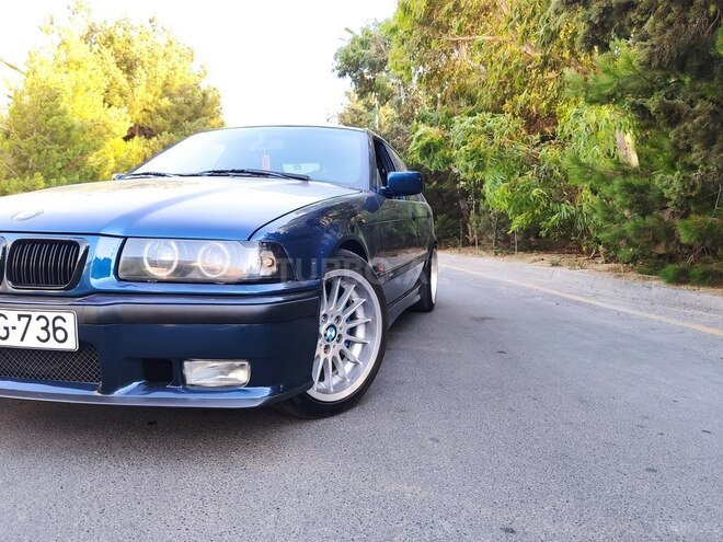 BMW 320 1995, 220,000 km - 2.0 л - Bakı