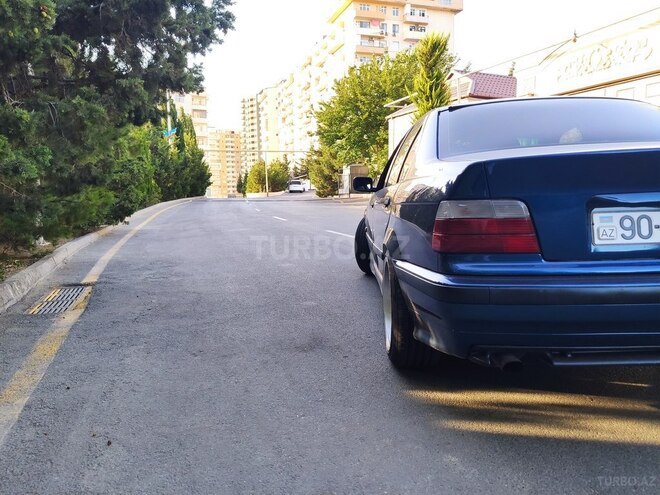 BMW 320 1995, 220,000 km - 2.0 л - Bakı