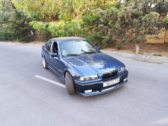 BMW 320 1995, 220,000 km - 2.0 л - Bakı