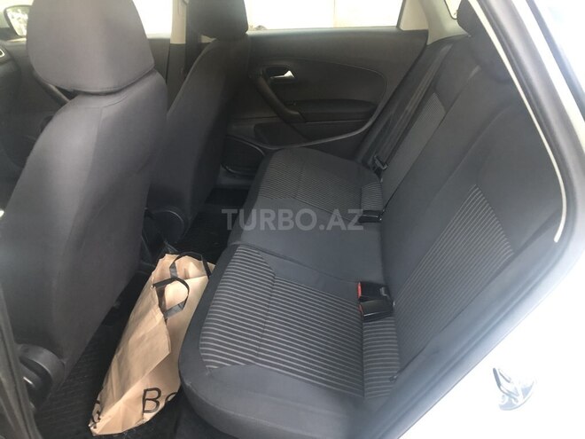 Volkswagen Polo 2012, 240,000 km - 1.6 l - Bakı