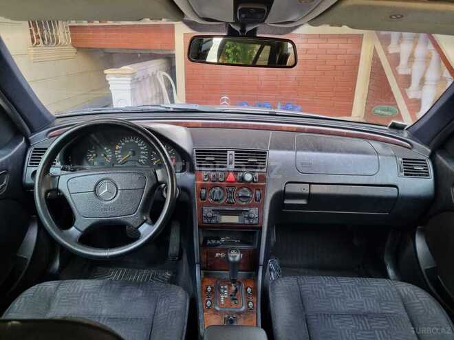 Mercedes C 200 2000, 370,000 km - 2.0 l - Bakı