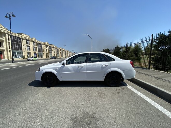Daewoo Gentra 2014, 330,000 km - 1.5 l - Bakı