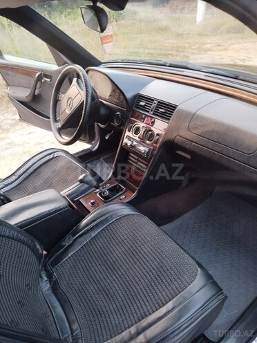 Mercedes C 180 1997, 455,555 km - 1.8 l - Quba