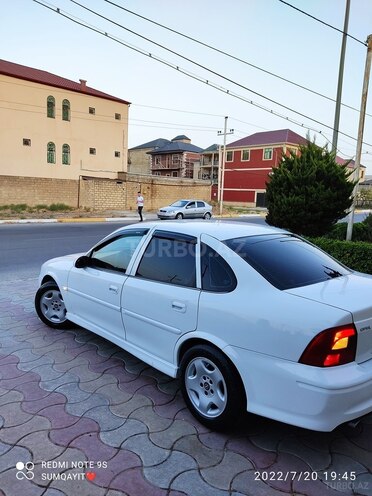 Opel Vectra 1999, 297,411 km - 1.8 l - Sumqayıt