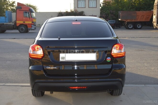LADA (VAZ) Granta 2019, 47,000 km - 1.6 l - Salyan