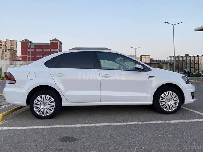 Volkswagen Polo 2019, 32,000 km - 1.6 l - Bakı