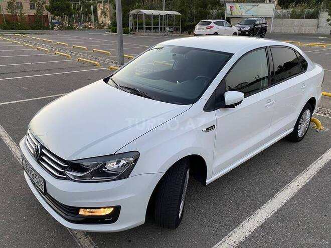 Volkswagen Polo 2019, 32,000 km - 1.6 l - Bakı