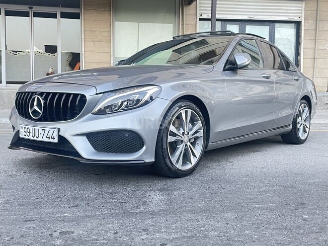 Mercedes C 300 2015, 86,500 km - 2.0 l - Bakı