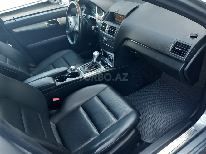 Mercedes C 300 2008, 185,600 km - 3.0 l - Bakı