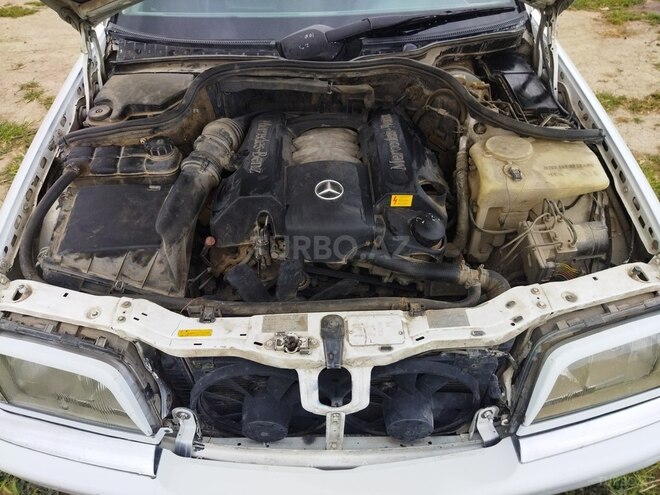 Mercedes C 240 1998, 208,753 km - 2.4 l - Qusar
