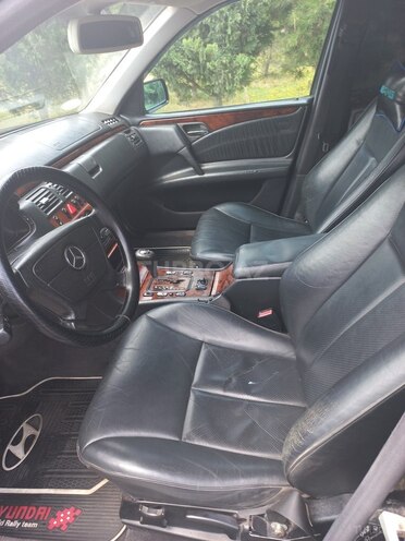 Mercedes E 240 1999, 326,350 km - 2.4 л - Bakı