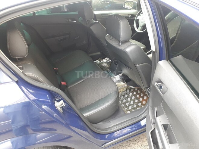 Opel Astra 2004, 240,000 km - 1.4 l - Bakı
