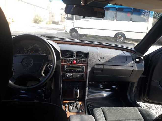 Mercedes C 240 1997, 390,000 km - 2.4 l - Sabirabad