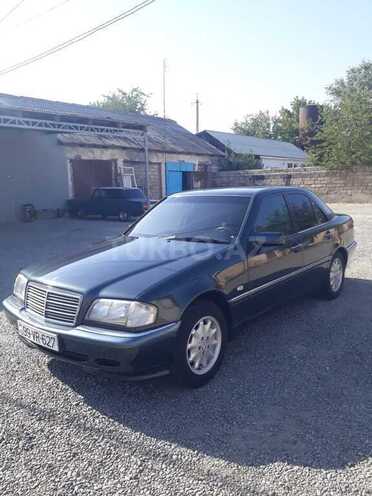 Mercedes C 240 1997, 390,000 km - 2.4 l - Sabirabad