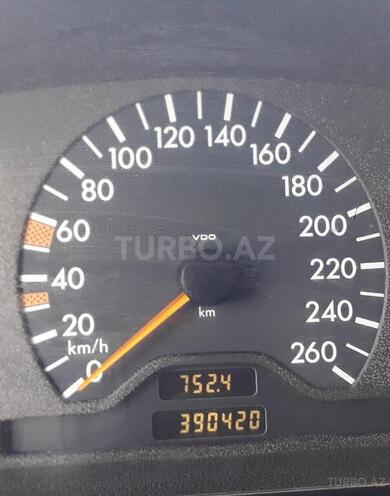 Mercedes C 240 1997, 390,000 km - 2.4 l - Sabirabad
