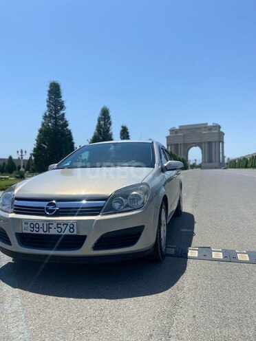 Opel Astra 2006, 150,000 km - 1.4 л - Gəncə