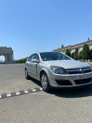 Opel Astra 2006, 150,000 km - 1.4 л - Gəncə