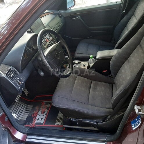 Mercedes C 220 1995, 286,052 km - 2.2 l - Bakı