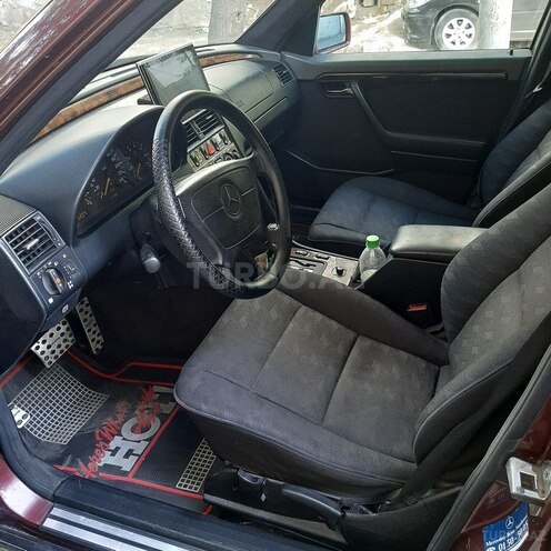 Mercedes C 220 1995, 286,052 km - 2.2 l - Bakı