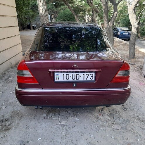 Mercedes C 220 1995, 286,052 km - 2.2 l - Bakı