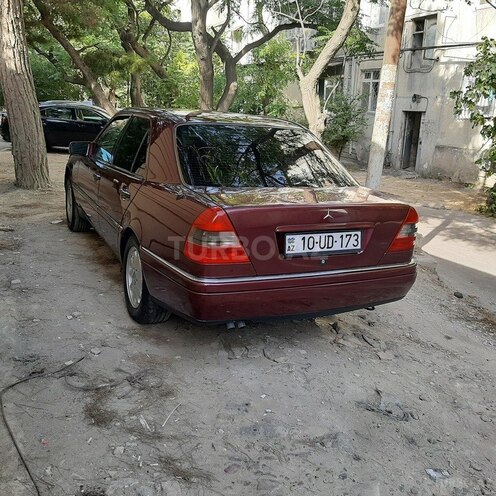 Mercedes C 220 1995, 286,052 km - 2.2 l - Bakı
