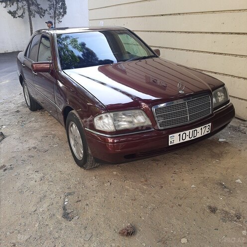 Mercedes C 220 1995, 286,052 km - 2.2 l - Bakı