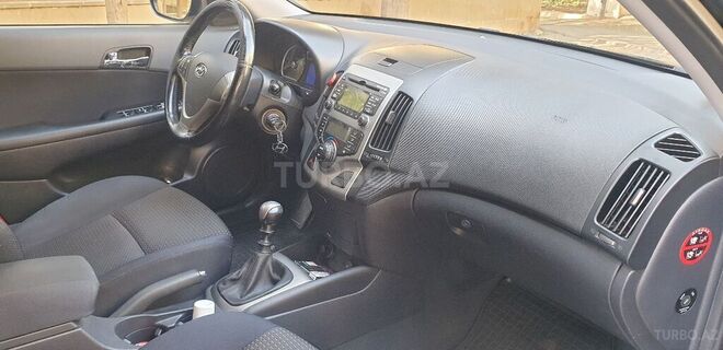 Hyundai i30 2008, 282,000 km - 1.6 l - Bakı