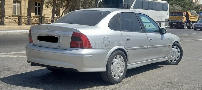 Opel Vectra 1999, 375,000 km - 2.0 l - Bakı