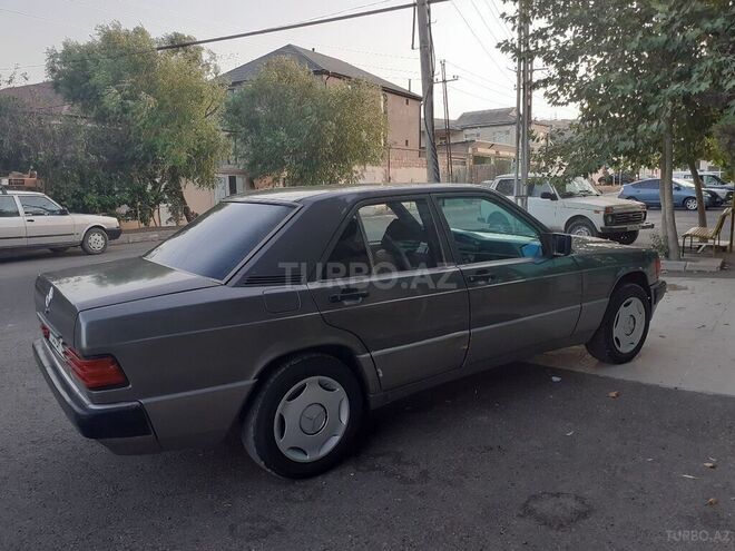 Mercedes 190 1990, 123,456 km - 2.0 л - Bakı