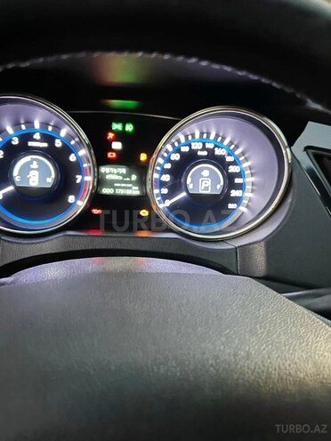 Hyundai Sonata 2010, 175,108 km - 2.0 л - Bakı